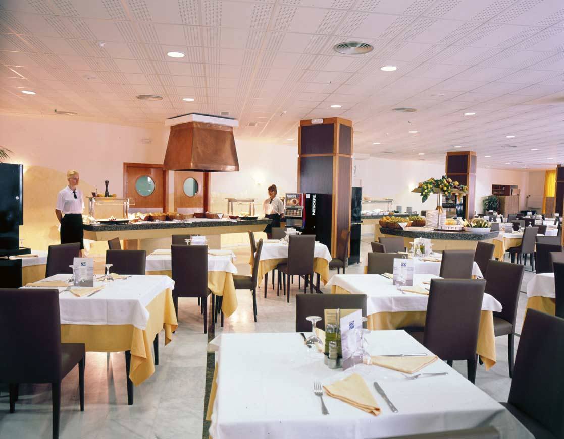 Hotel Rh Arena Gandía Eksteriør billede